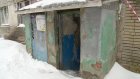 Дом на Бекешской, 8, рискует обрушиться из-за сырости в подвале