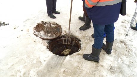 Глава администрации Пензы выборочно проверил жилые дома