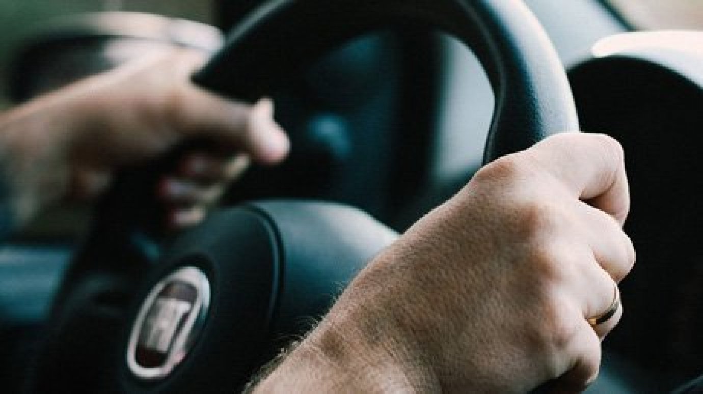 Кузнецкий водитель отработает 50 часов за неуплату штрафов