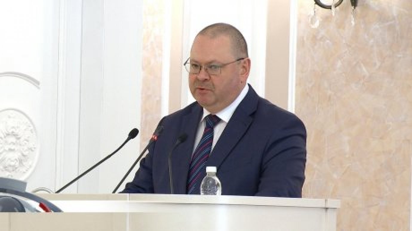 Совфед досрочно прекратит сенаторские полномочия Мельниченко