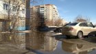 Во дворе на Глазунова разлился обширный водоем
