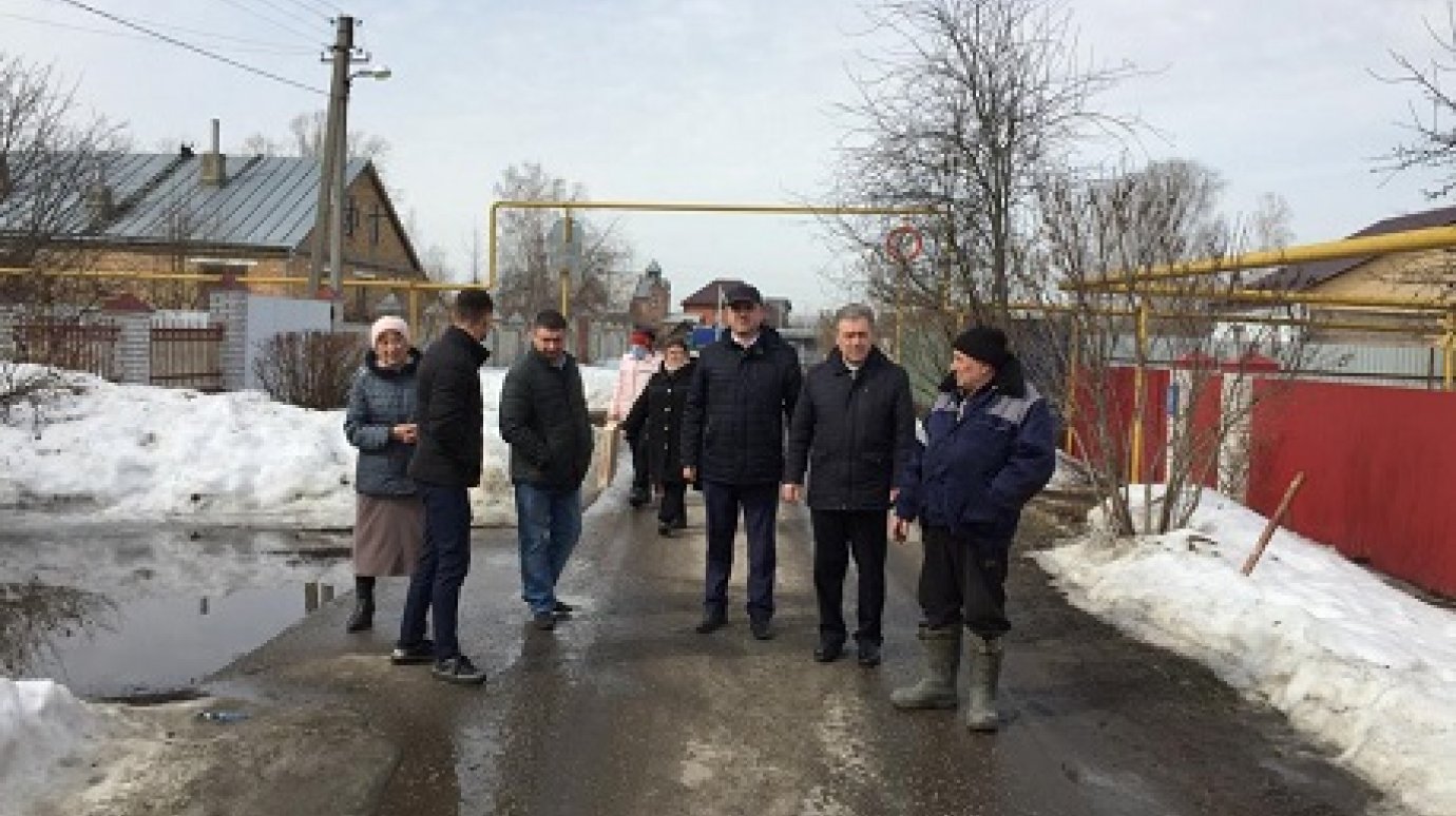Николай Кузяков встретился с жителями округа