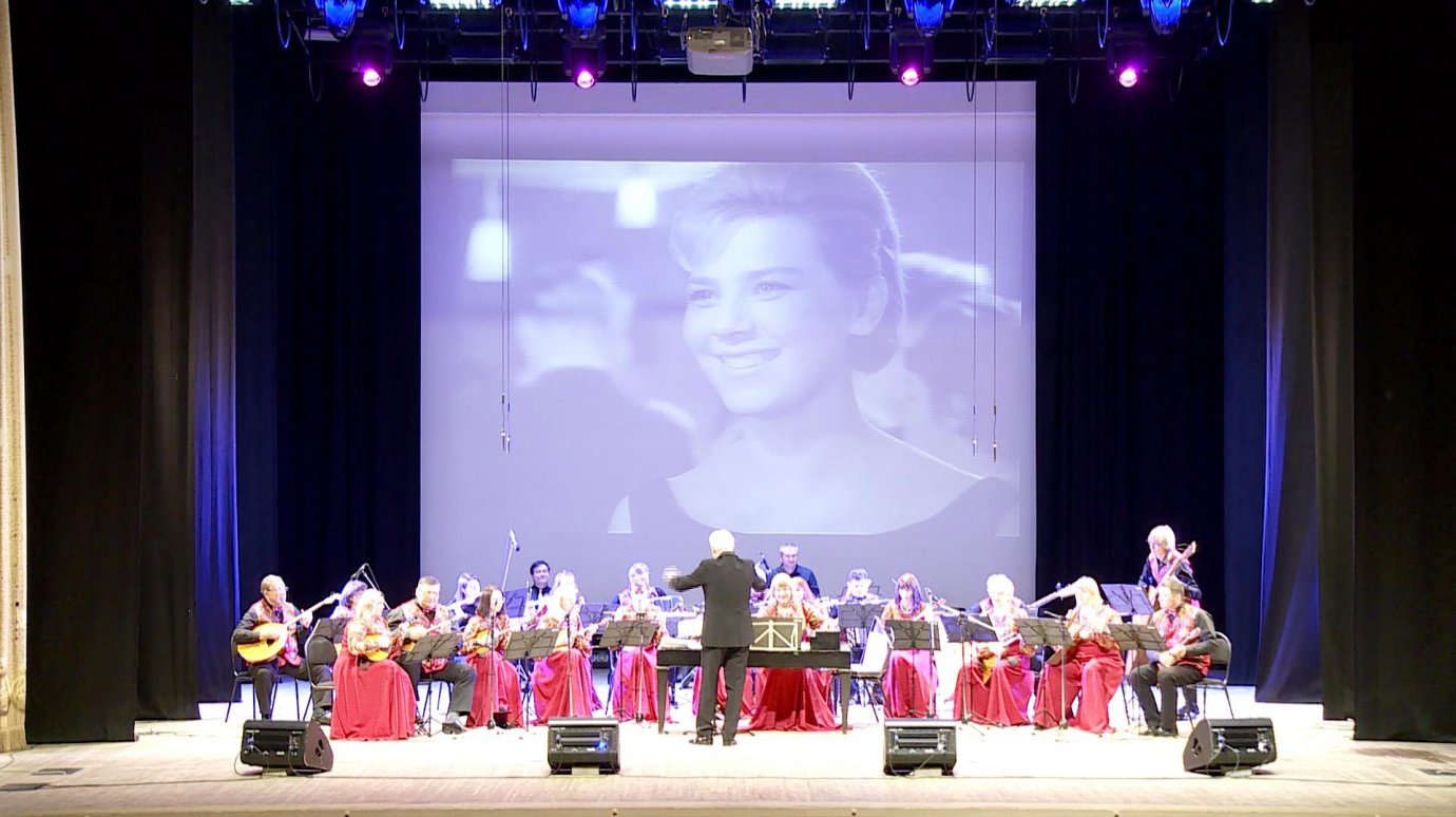 Оркестр «Пенза» представил программу «Музыка из кинофильмов»