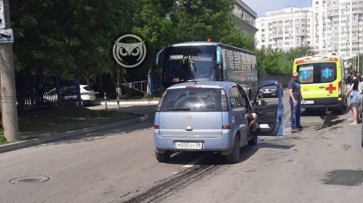 На дне пенза. Сорочинск сбили девочку. Сбили девушку 5.06.2022 около автовокзала Пенза. Крым Щелкино сбили девочку.