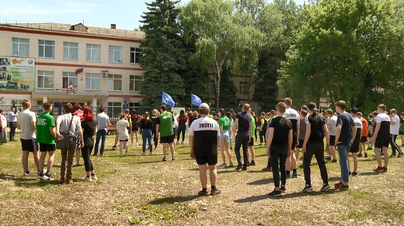 В Пензе школьники приняли участие в антинаркотической акции