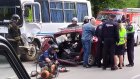 В Кузнецке столкнулись автобус и легковушка, есть пострадавший