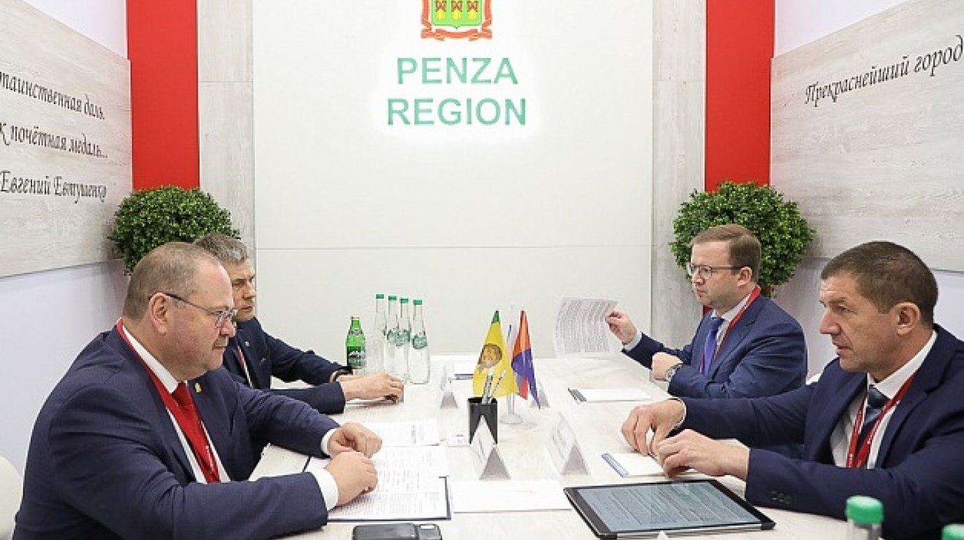 Мельниченко и глава «Ростелекома» обсудили перспективы сотрудничества