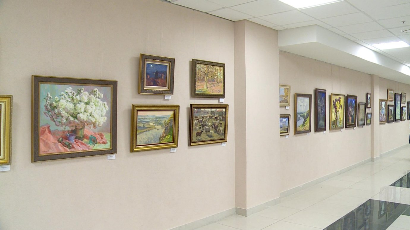 В Пензе открылась выставка работ Аллы Майской