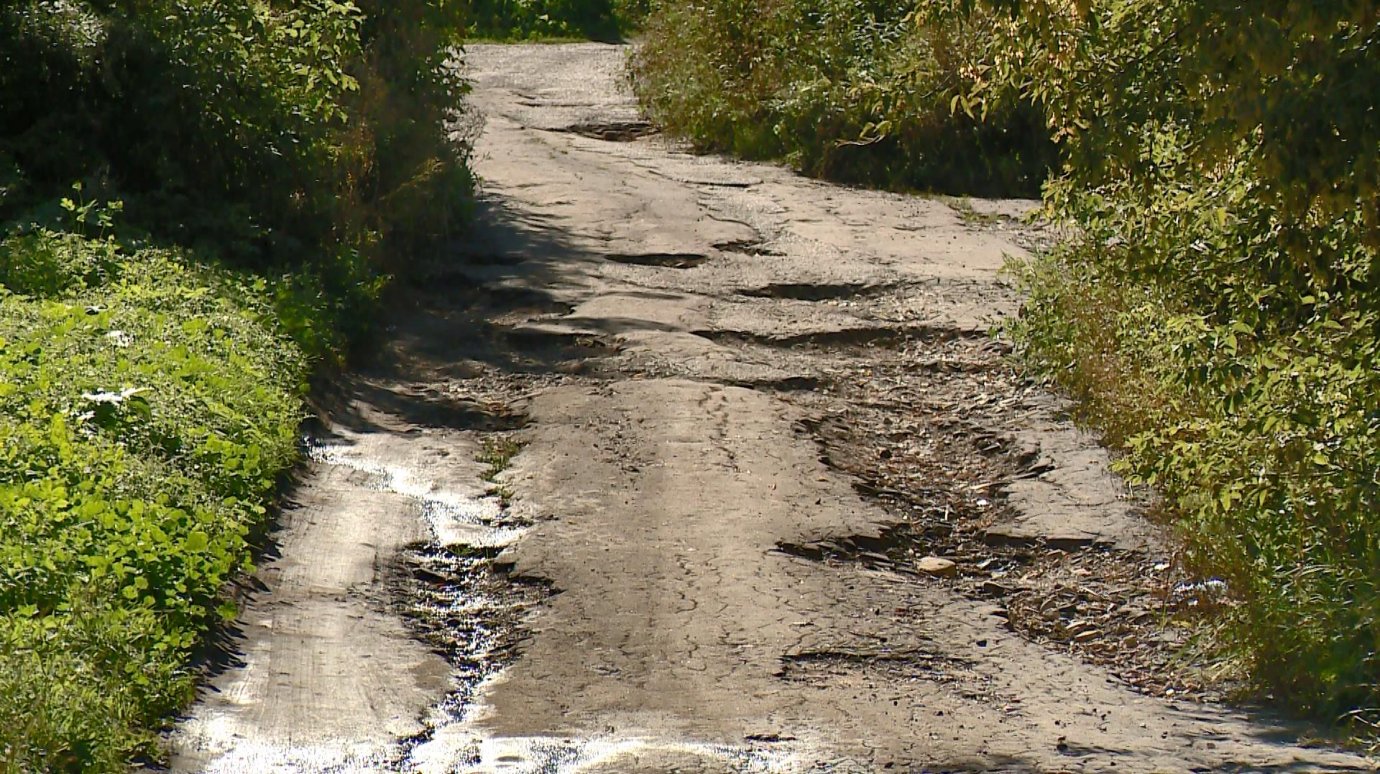 Дорога на ул. Пугачева непригодна для проезда машин спецслужб