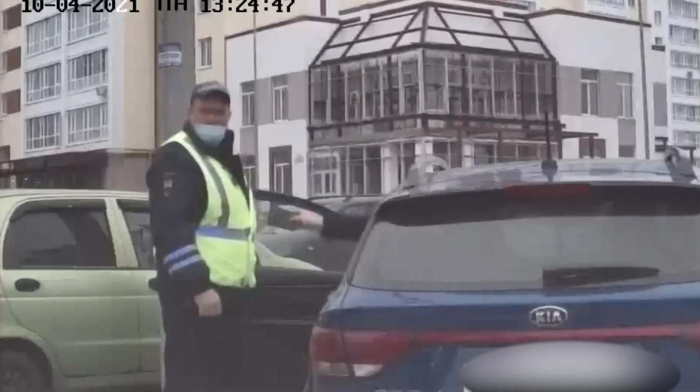 В Пензе сотрудники ДПС остановили машину с пьяной женщиной
