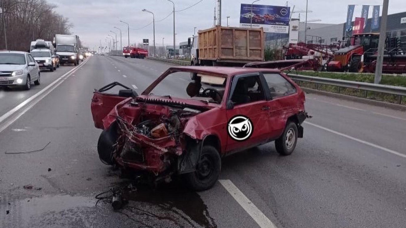 В УГИБДД сообщили подробности утренней аварии на въезде в Пензу