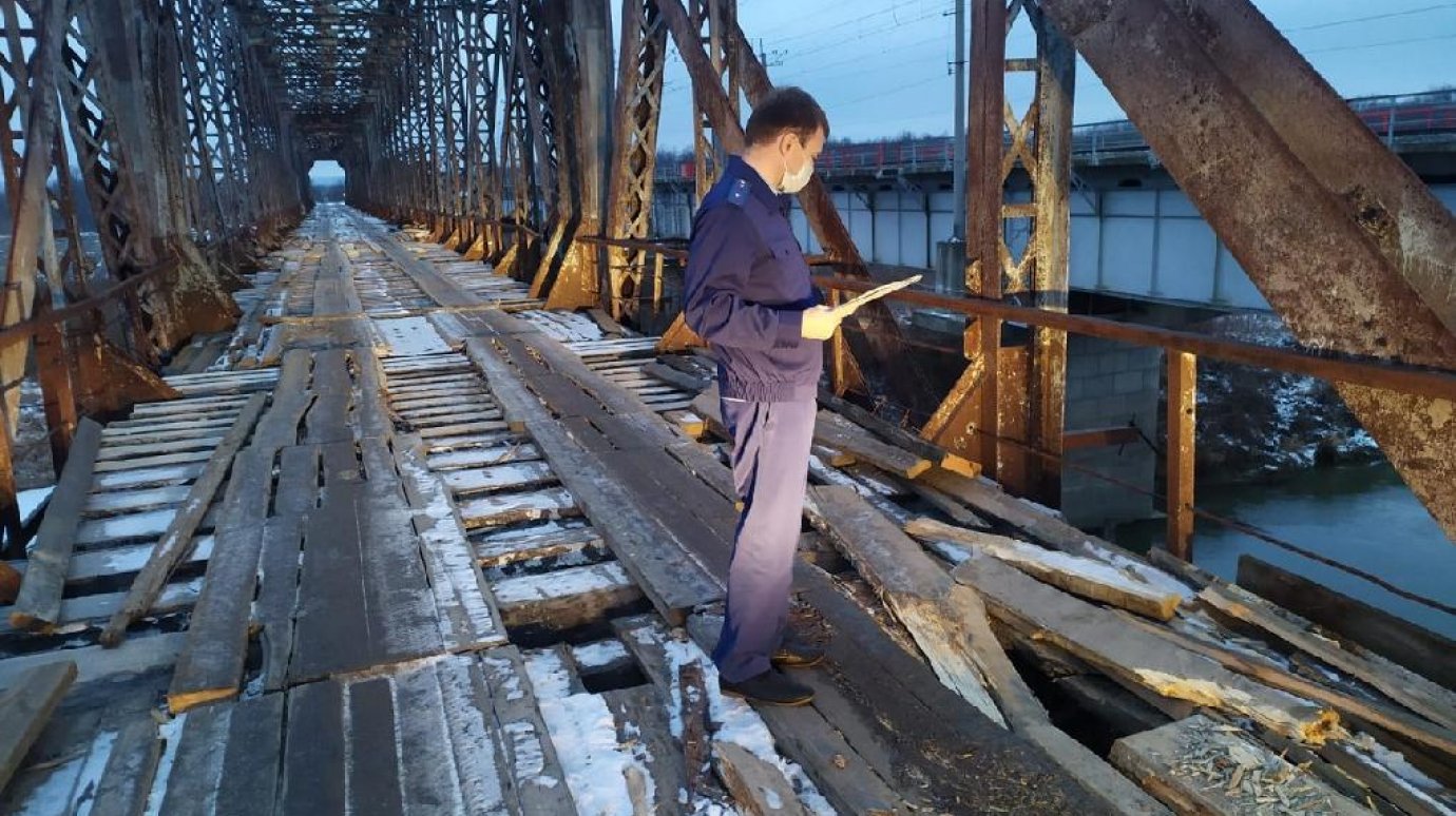 «Мостом адреналина» в Никольском районе занялась прокуратура