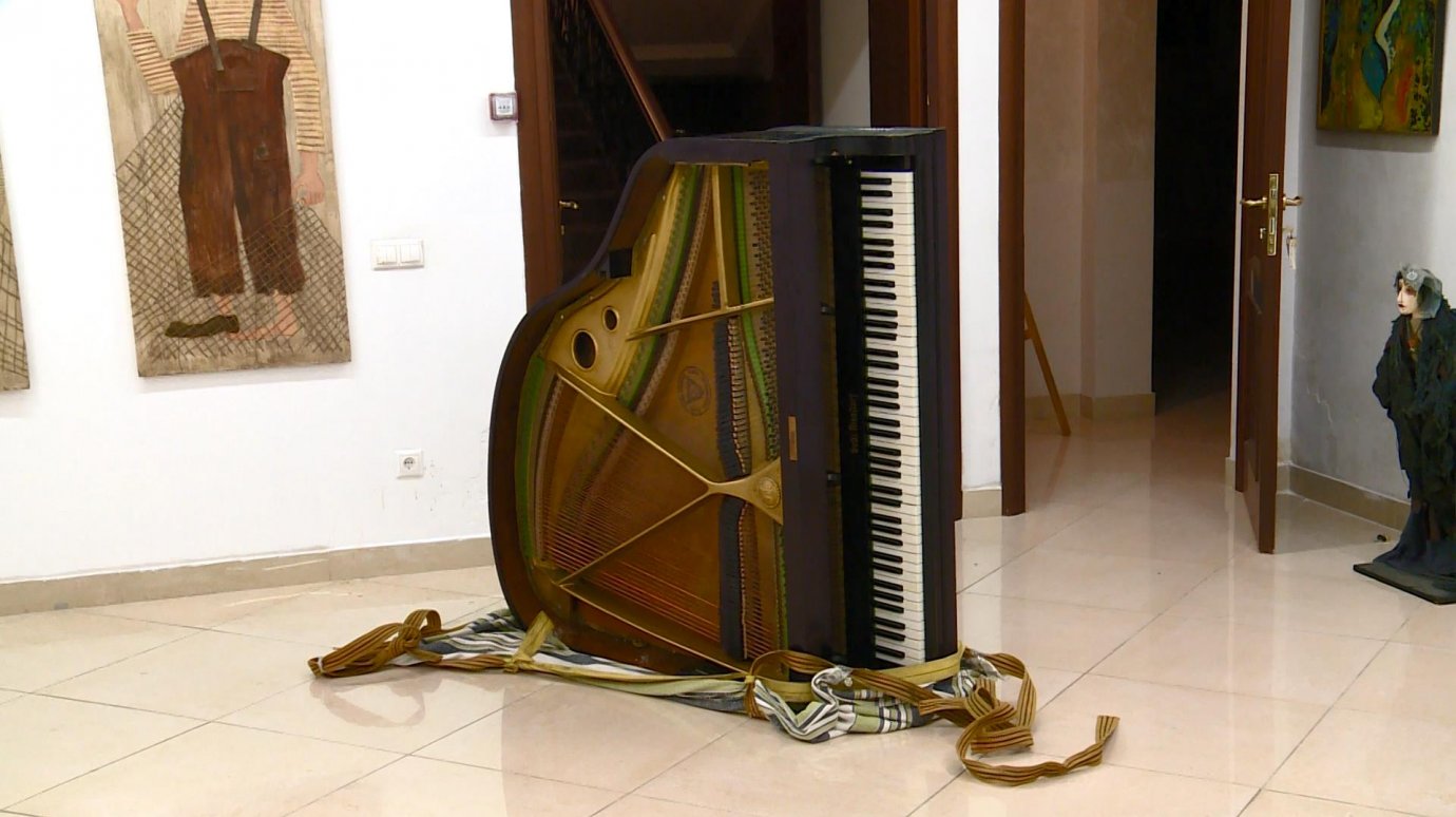 В Пензе в «Доме Бадигина» появился столетний рояль