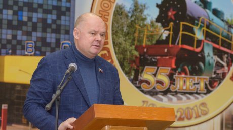 Вадим Супиков поздравил членов совета общественности с Новым годом