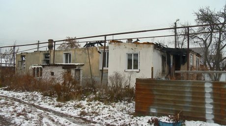 Сносить сгоревший дом на Казанской в ближайшие годы не будут