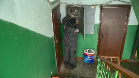 Сосед исчез - пришла беда: в доме на Ульяновской случился потоп