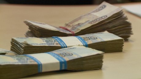 Житель Мокшанского района перевел более миллиона на чужие счета