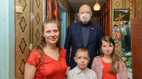 Вадим Супиков поздравил детей с наступающим Рождеством