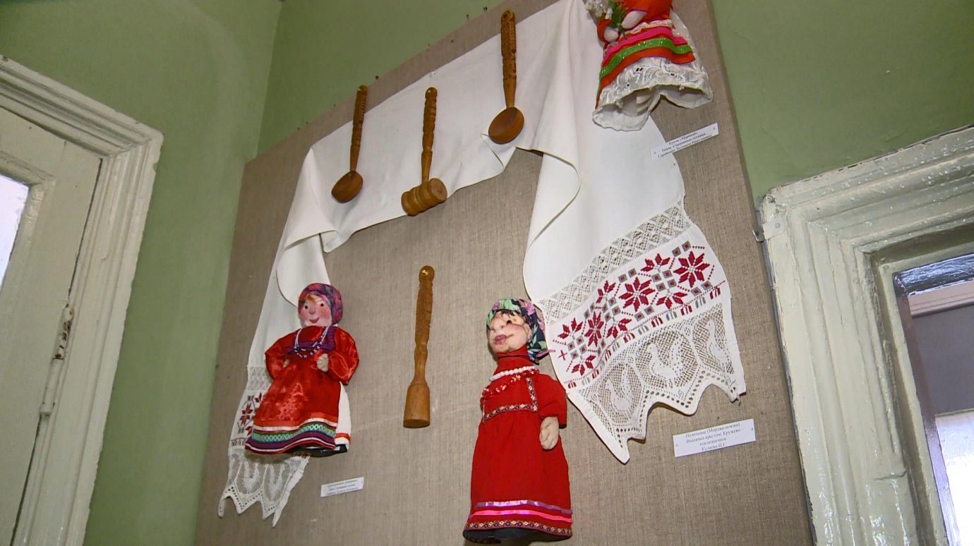 В Пензе открылась выставка мордовской культуры
