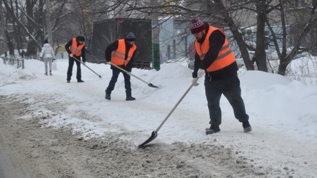 За сутки с улиц Пензы вывезли 11 тысяч кубометров снега
