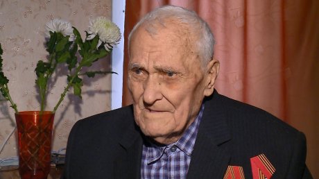 В Пензе участника войны поздравили со 100-летием