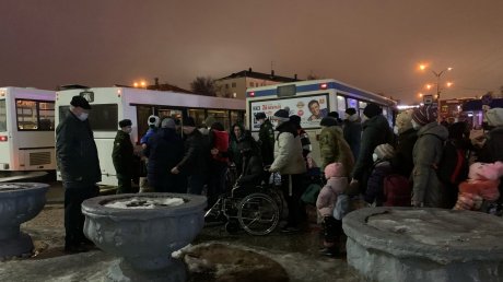 На вокзал станции Пенза-I прибыли беженцы из ДНР и ЛНР