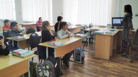 В школе № 19 в Ахунах из детей беженцев сформировали два класса