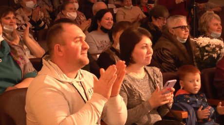 В Каменке прошел концерт Ольги Фроловой «Все будет хорошо»