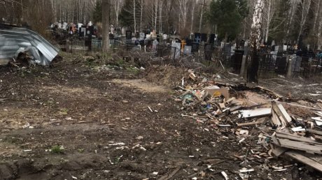 Пензенские кладбища продолжают зарастать мусором