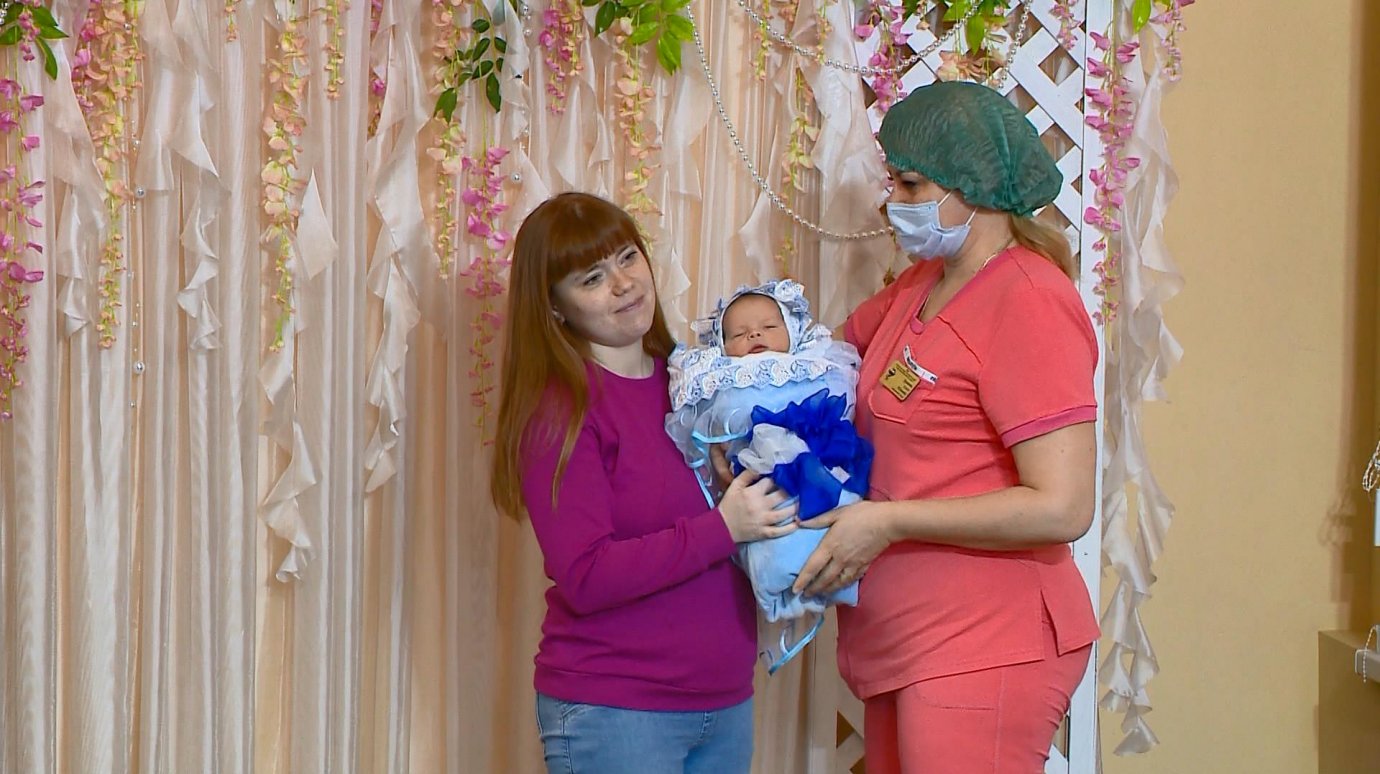 В Пензе жительница ДНР родила четвертого ребенка