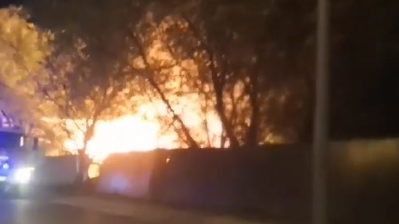 Ярче салюта: на улице Урицкого в Пензе случился пожар