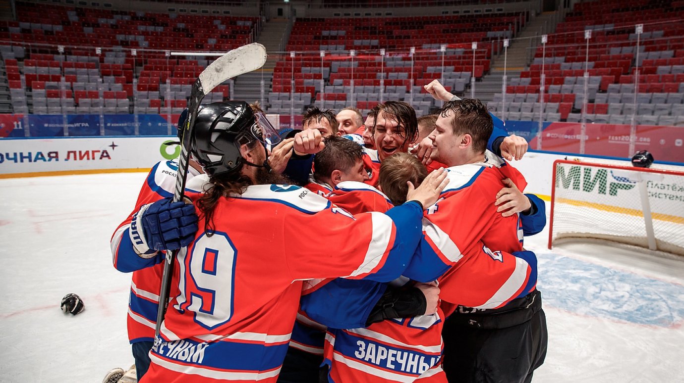 Зареченский «Старт» выиграл малый кубок Ночной хоккейной лиги