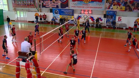 Пензенские волейболисты стали третьими на турнире ветеранов