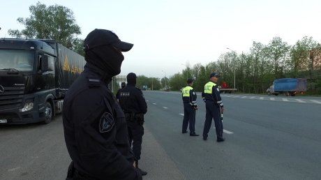 Нарушивших закон автоперевозчиков оштрафовали на 653 000 рублей