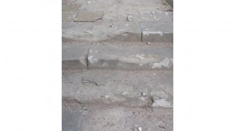 Пензенцы о лестнице у памятника Первопоселенцу: ноги можно сломать