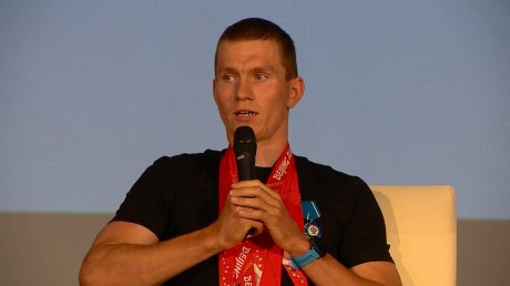 В Пензе встретили олимпийского чемпиона Александра Большунова