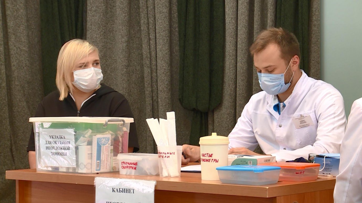 В Пензе врачам разъяснили правила приема людей с подозрением на оспу