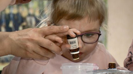 В Пензе детей-инвалидов научили варить мыло