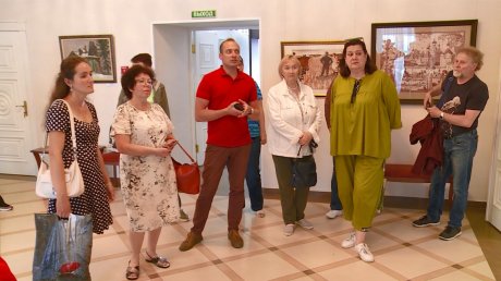 Пензенцы оценили уникальную выставку в картинной галерее