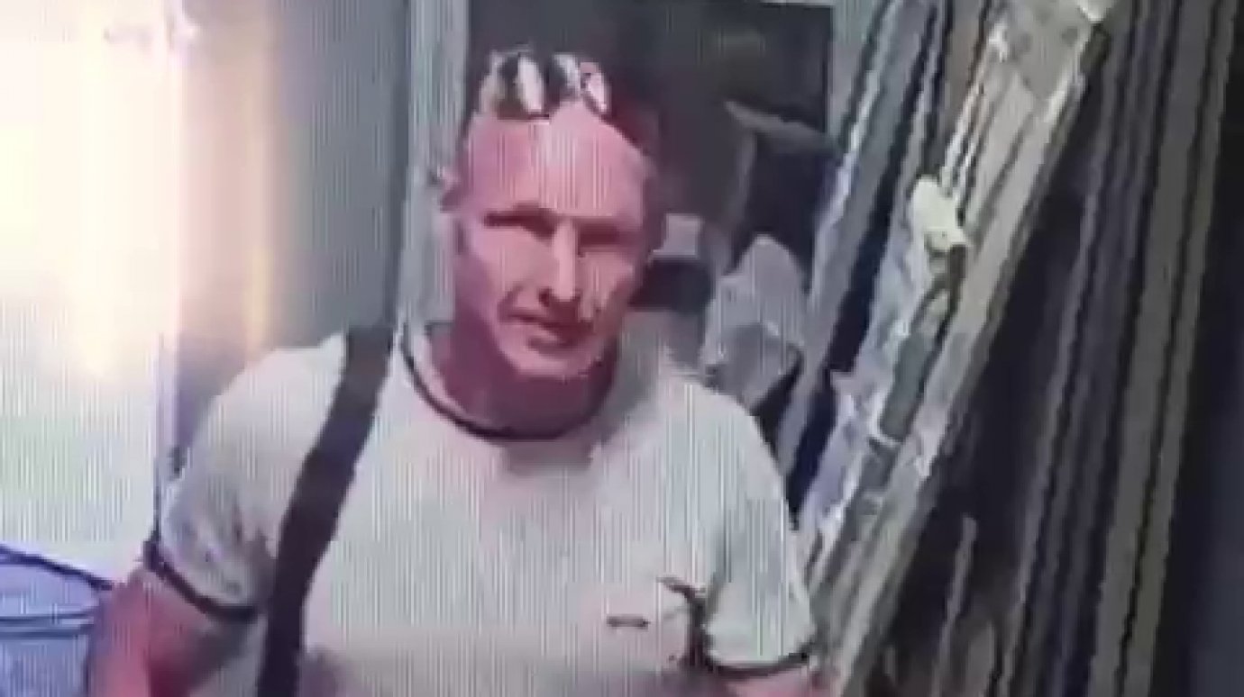 В Пензе разыскивают мужчину, скрывшегося с портфелем денег