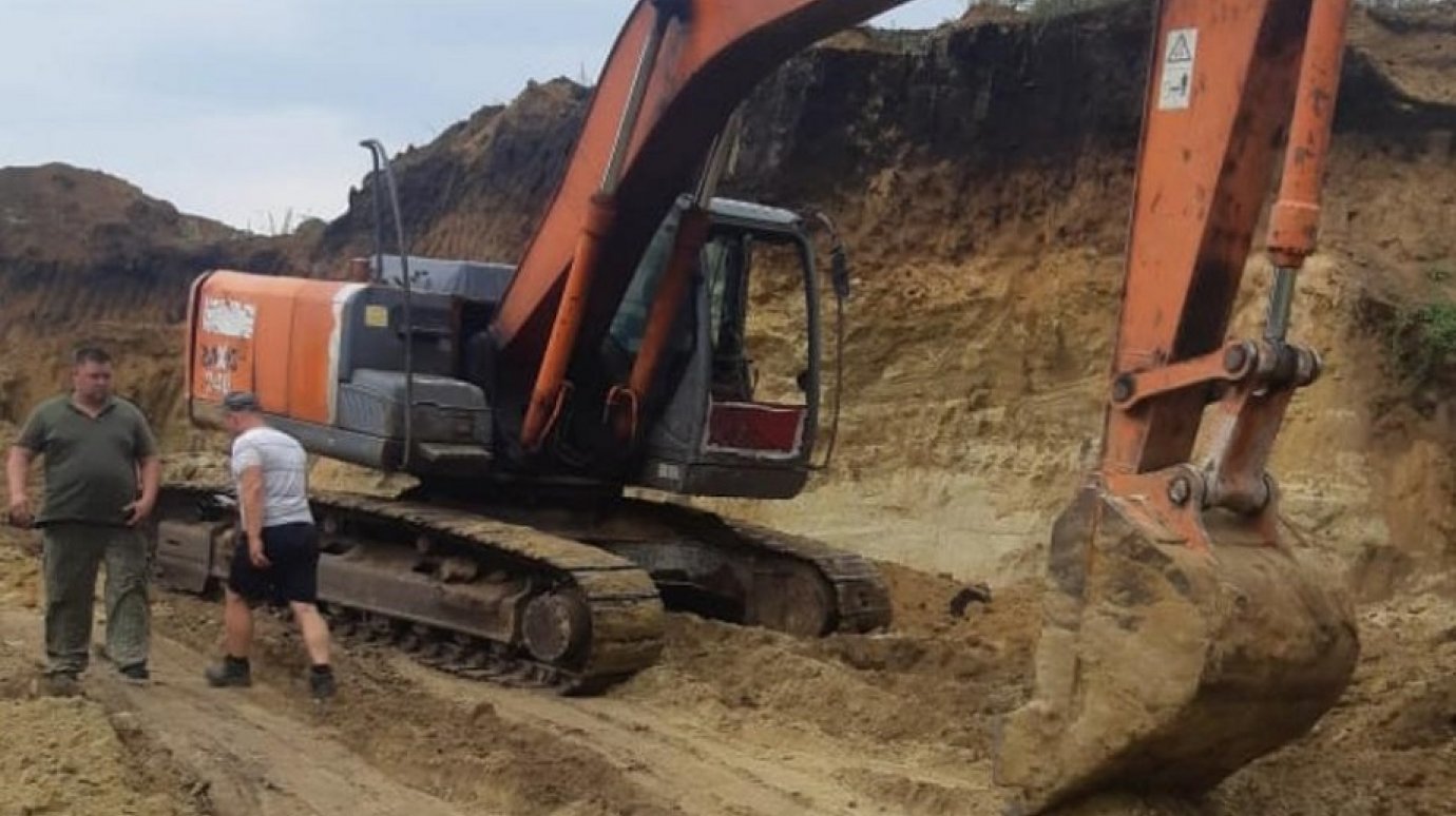 В двух районах области выявлена незаконная добыча песка