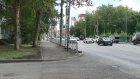 Пензенцам трудно переходить дорогу на улице Толстого