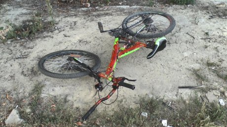 В Пензе двоих детей на велосипеде сбила машина
