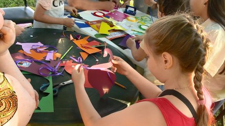 В Пензе открылся творческий фестиваль для детей «Газон»