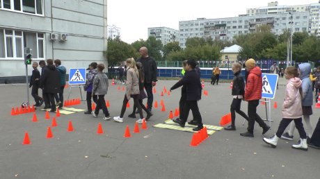 В Пензе для школьников устроили день безопасности дорожного движения