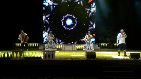 В Пензе творческие коллективы дали большой общий концерт