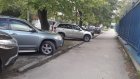 Пензенца возмутила многолетняя парковка на газонах на ул. Байдукова