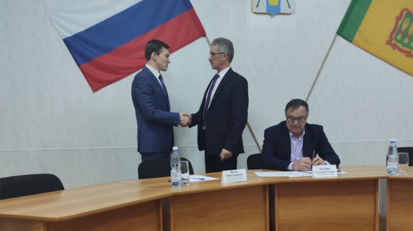 Михаил Буслаев остался на посту главы Вадинского района