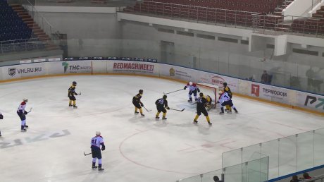 «Дизелист» дважды разгромил хоккейную команду из Липецка