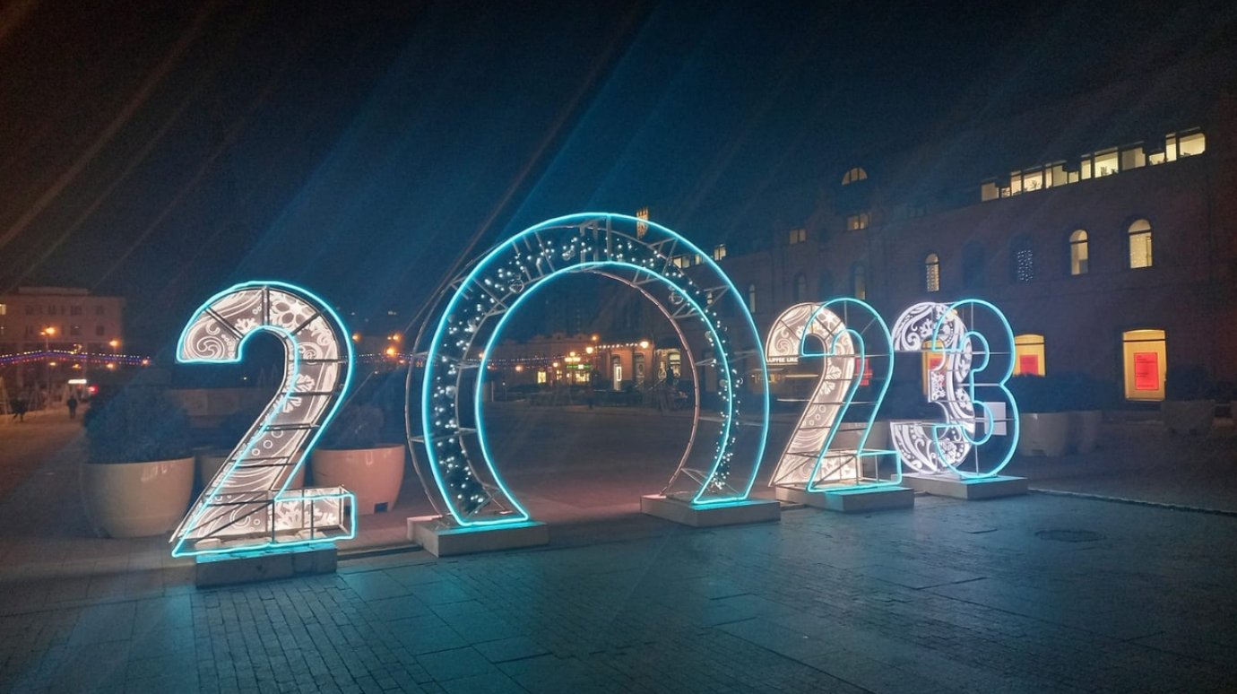 На площади Ленина установили одну числовую инсталляцию вместо двух